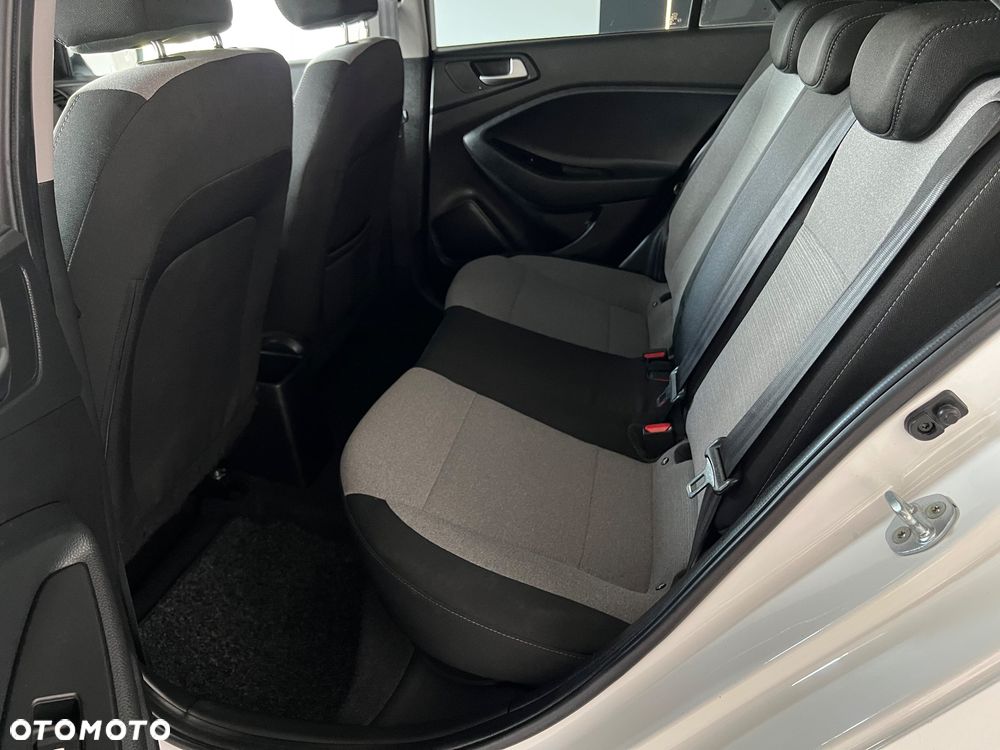 Hyundai i20 - 28
