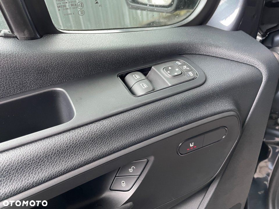 Mercedes-Benz Sprinter - 4
