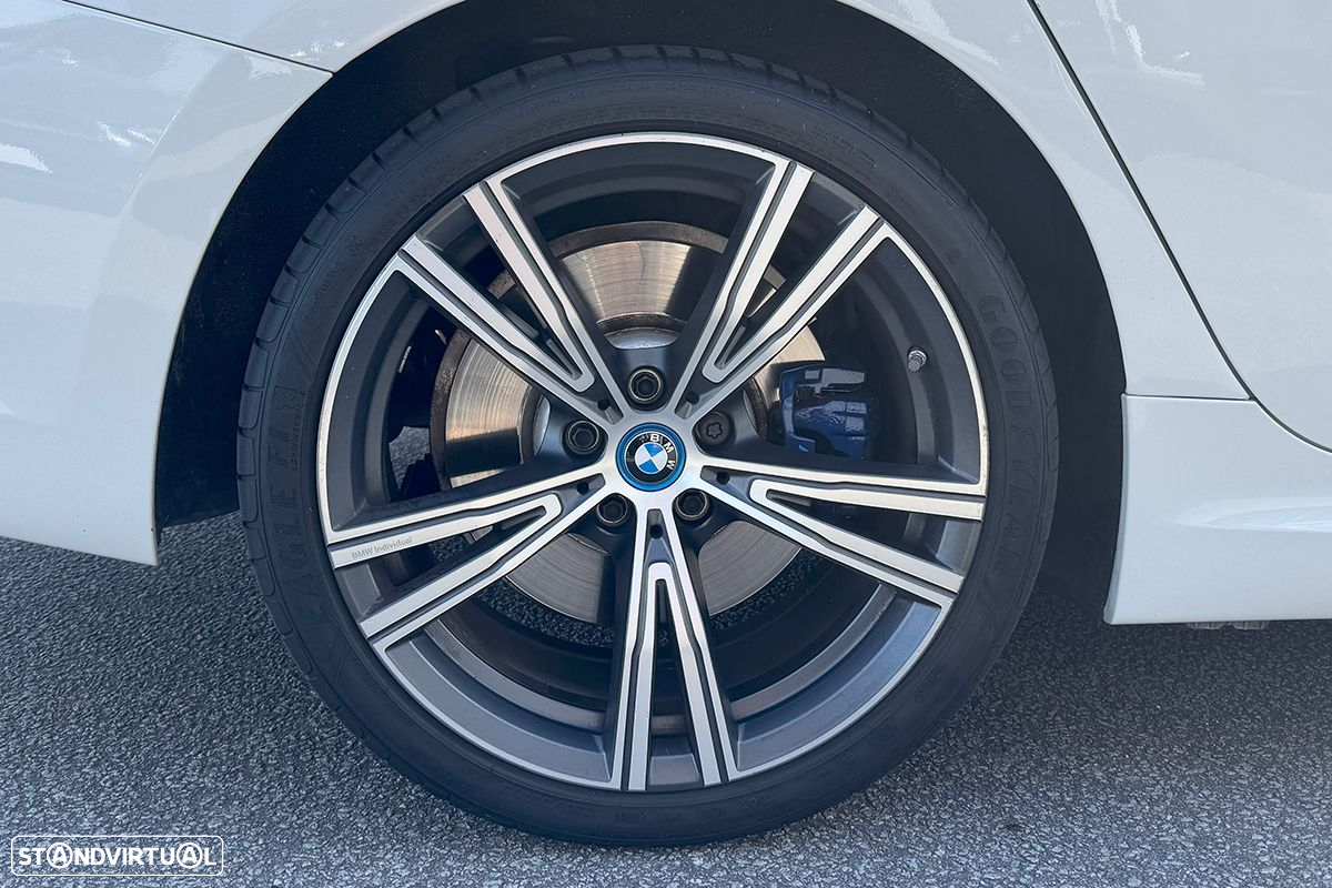 BMW 320 e Touring Pack M Auto - 7