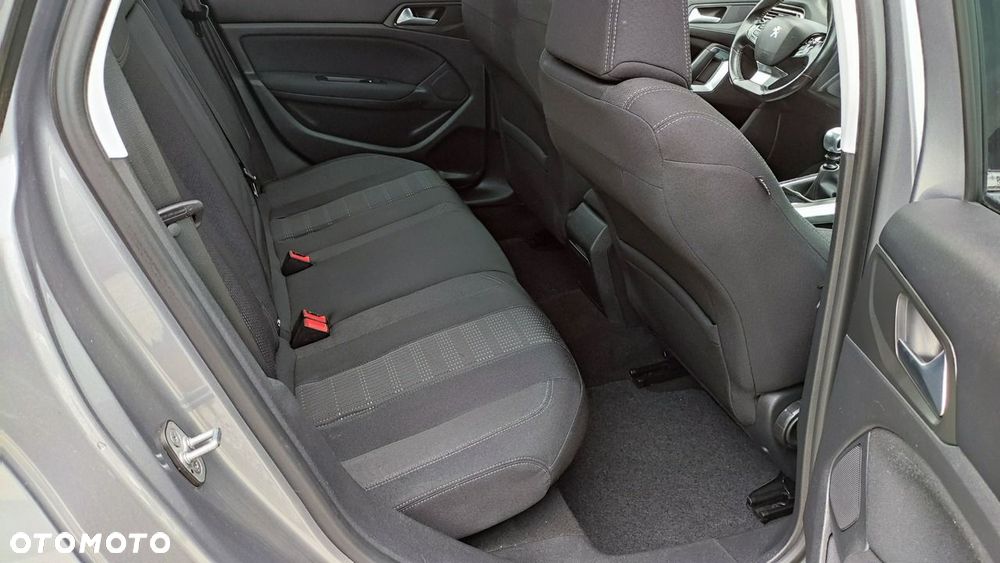 Peugeot 308 - 26