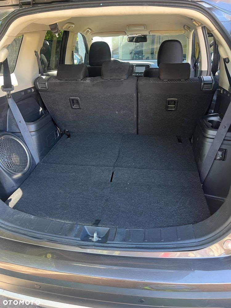 Mitsubishi Outlander 2.2 DI-D Instyle SDA 4WD - 15