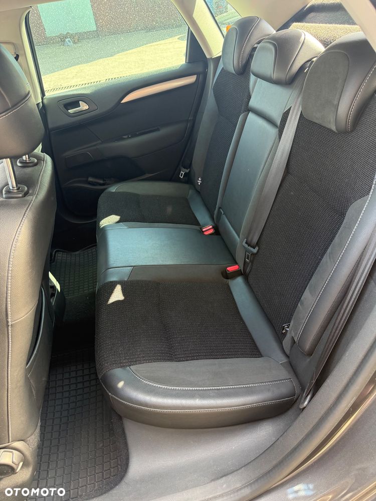 Citroën C4 PureTech 130 Stop & Start EAT6 Shine - 22