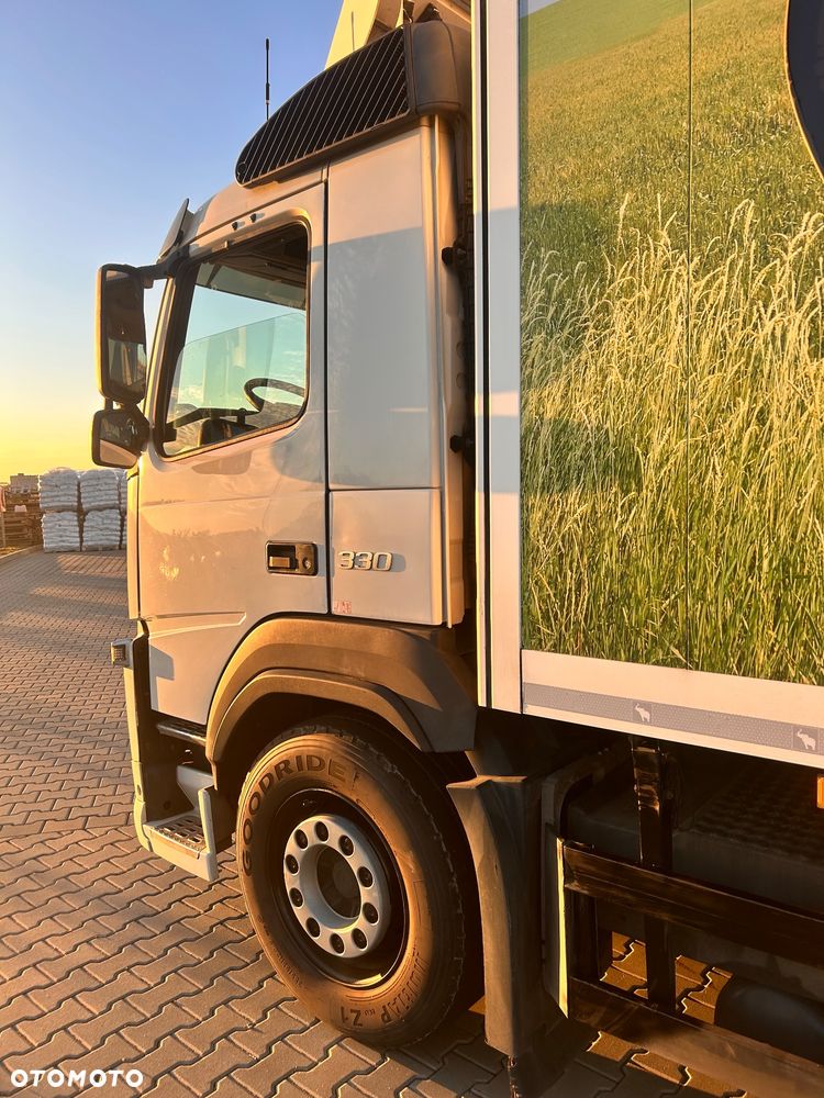 Volvo FM330 - 4