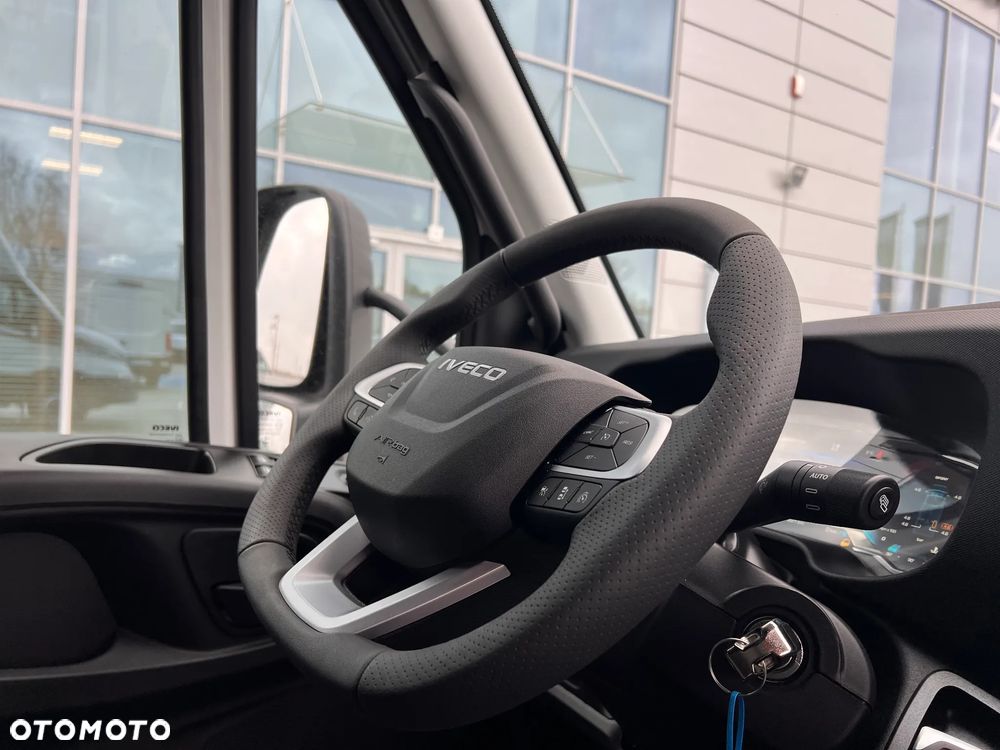 Iveco FABRYCZNIE NOWE • BEZ KOMPROMISÓW • FULL OPCJA - 25