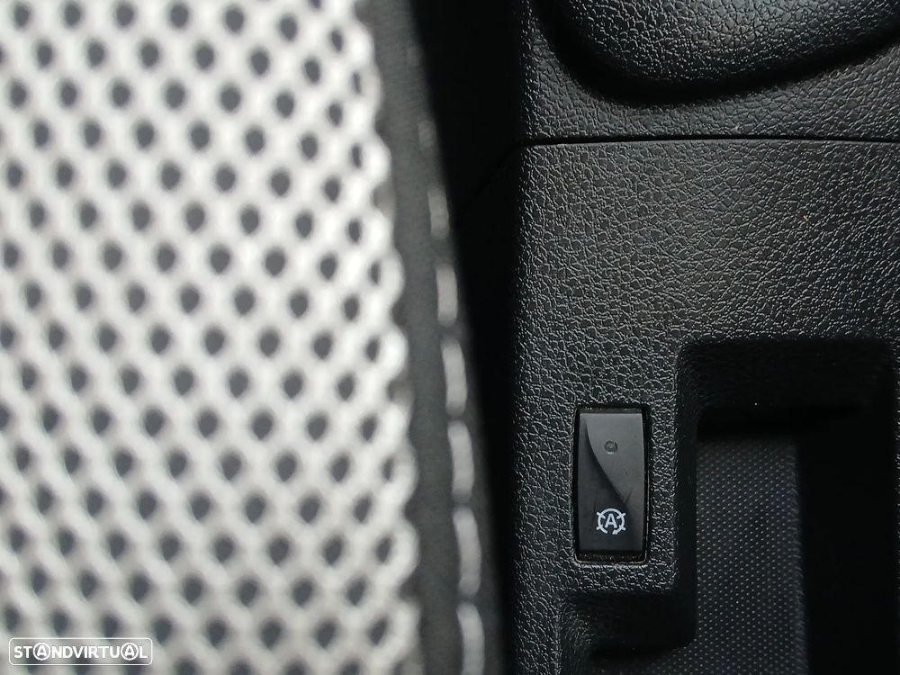 Dacia Sandero 0.9 TCe Stepway 124g - 29