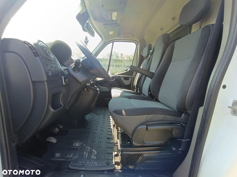 Nissan Nv400 L2H2 2.3 diesel, manual 145kM JAK MASTER, MOVANO 2016rok EURO 6!, WEBASTO, CZUJNIKI PARKOWANIA, STAN BARDZO DOBRY! - 31