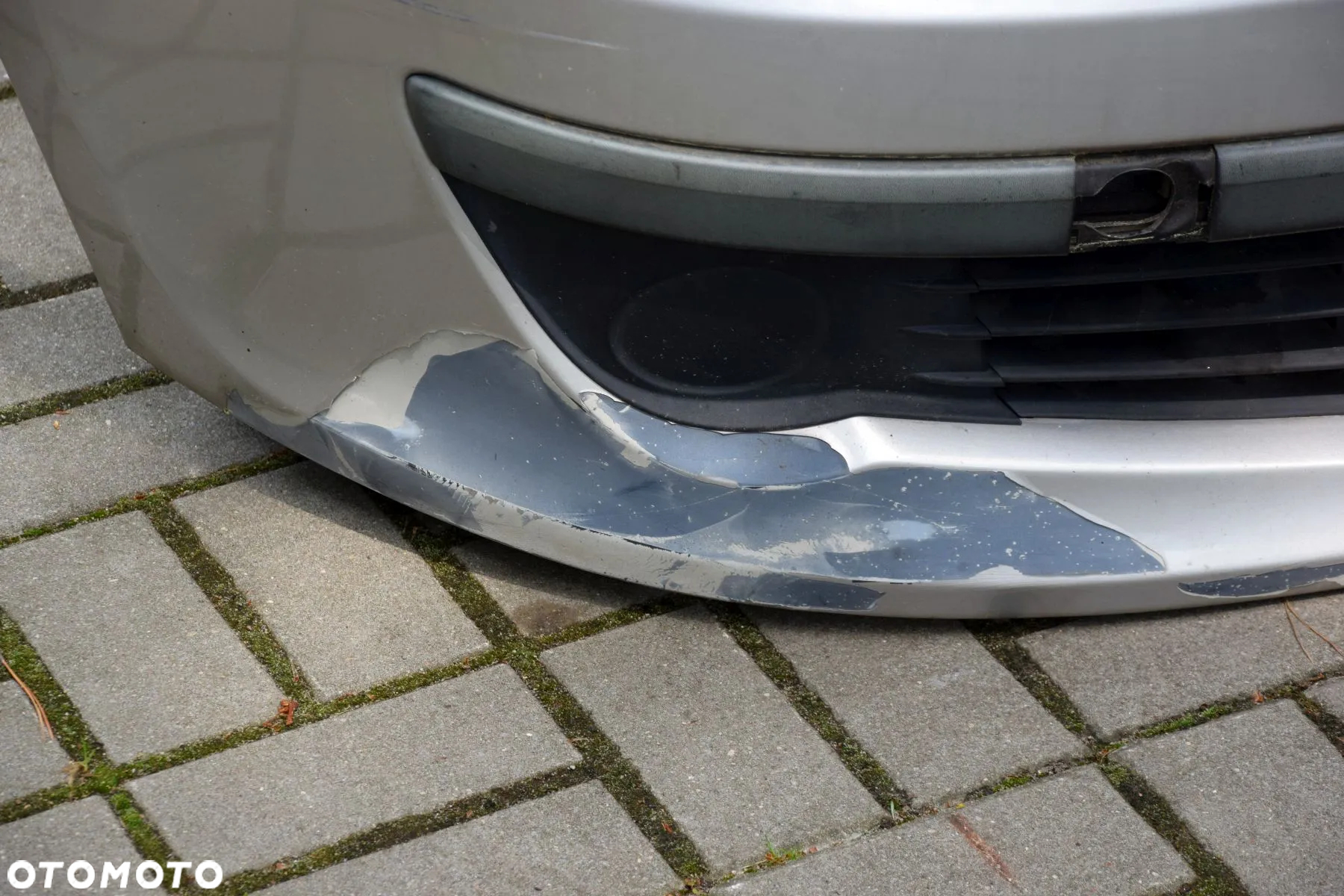 Renault Clio III 3 Zderzak przód przedni srebrny TED69 185 kompletny - 4