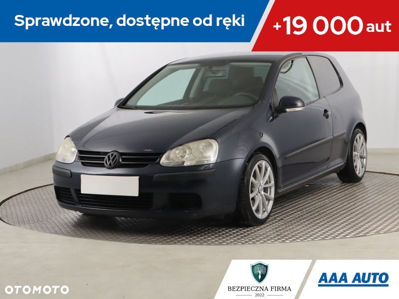 Volkswagen Golf - 1