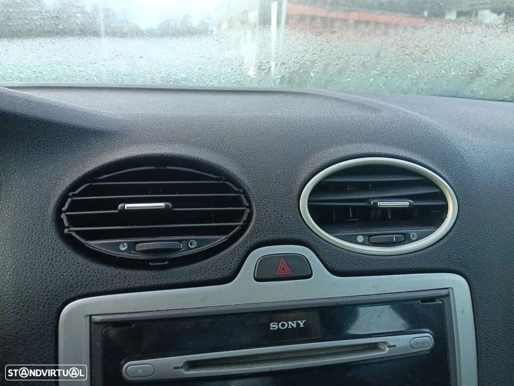 Ford Focus SW 1.6 TDCi Ghia - 5