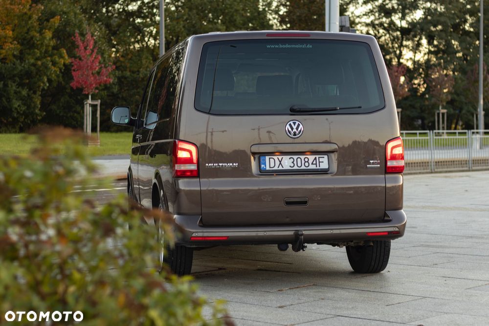 Volkswagen Multivan - 19