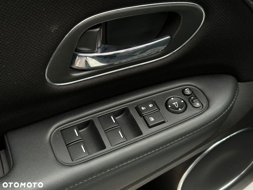 Honda HR-V 1.5 i-VTEC Executive - 12