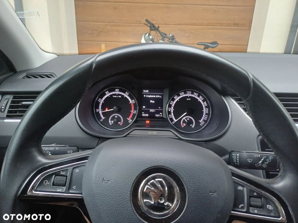 Skoda Octavia 1.4 TSI Ambition - 17