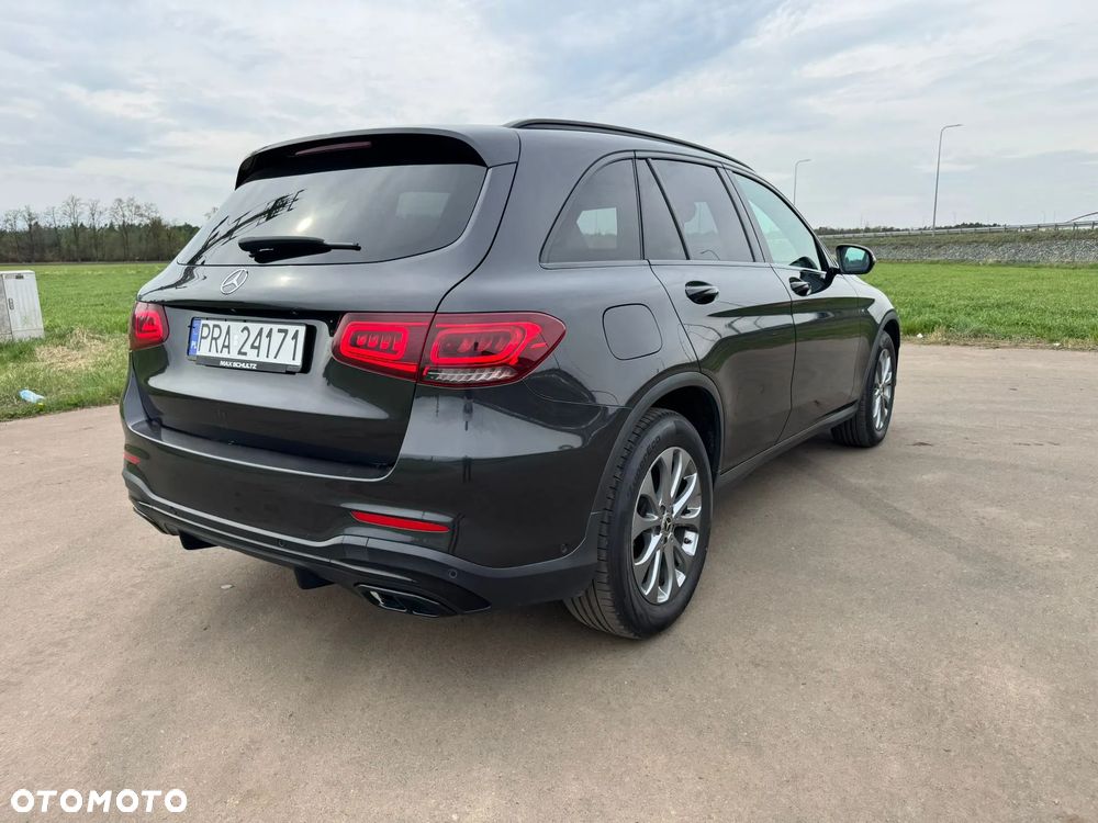 Mercedes-Benz GLC 220 d 4Matic 9G-TRONIC Edition AMG Line - 27