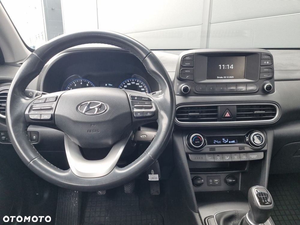 Hyundai Kona - 12