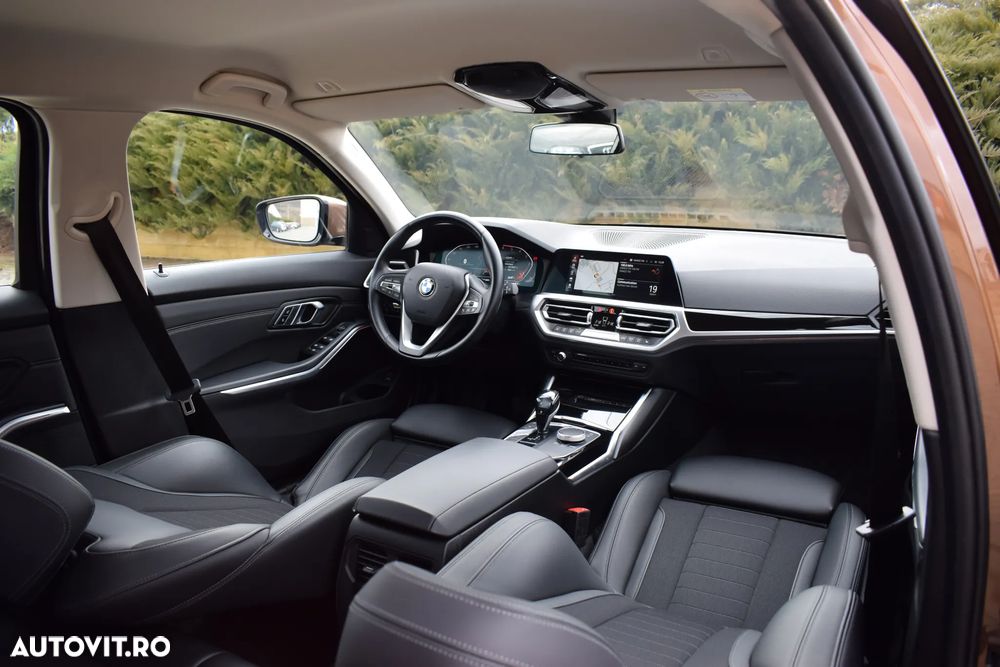 BMW Seria 3 320d Aut. Sport Line - 7