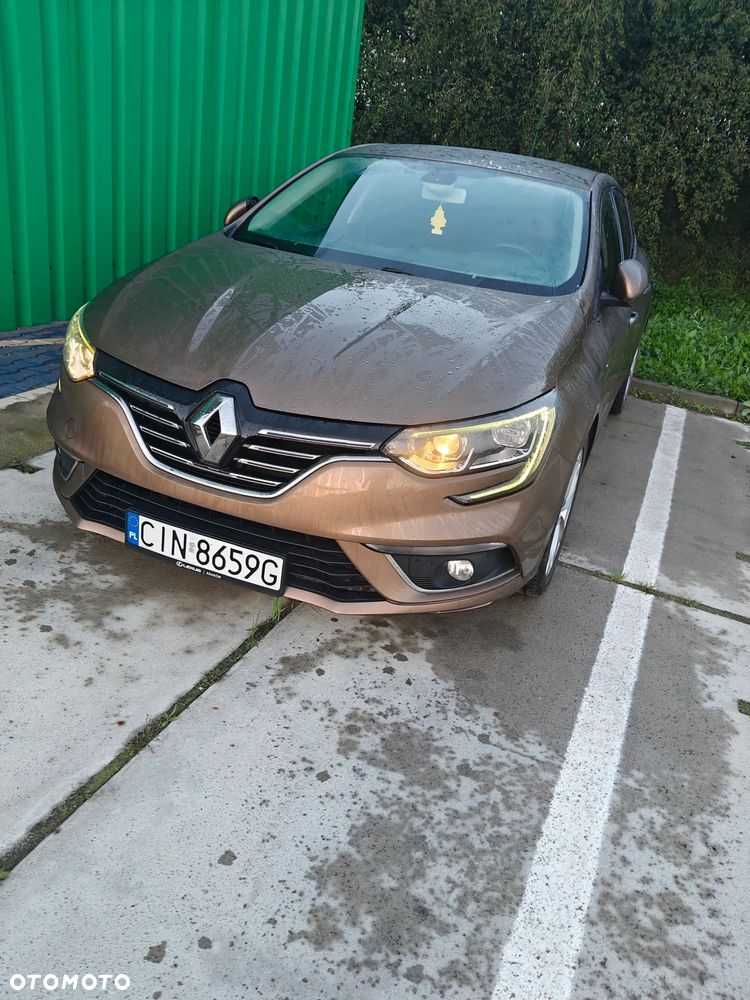Renault Megane 1.6 SCe Intens - 10