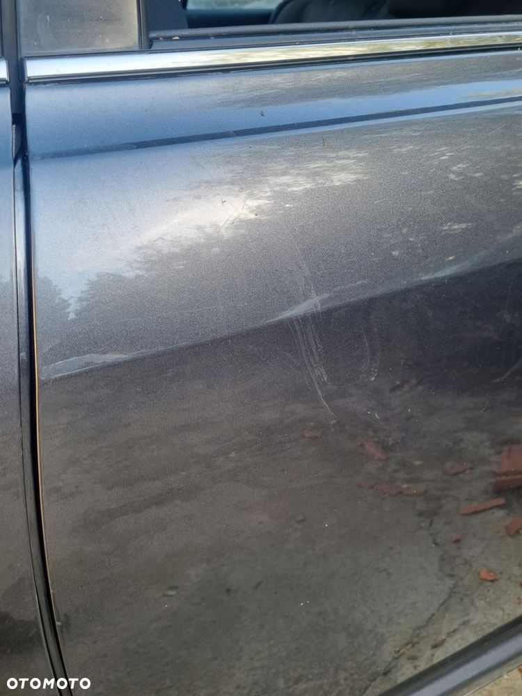 TOYOTA AVENSIS T25 06-09 LIFT KOMBI 1G3 DRZWI LEWY TYŁ LT WERSJA EU 5D * - 2