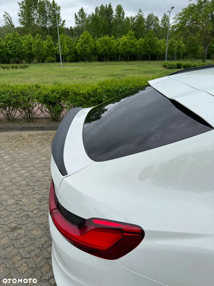 BMW X4 M - 25