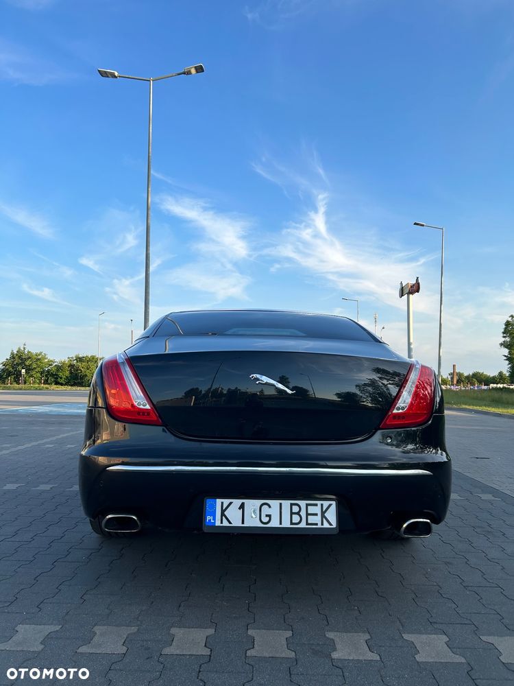 Jaguar XJ 5.0 V8 LWB Portfolio - 7