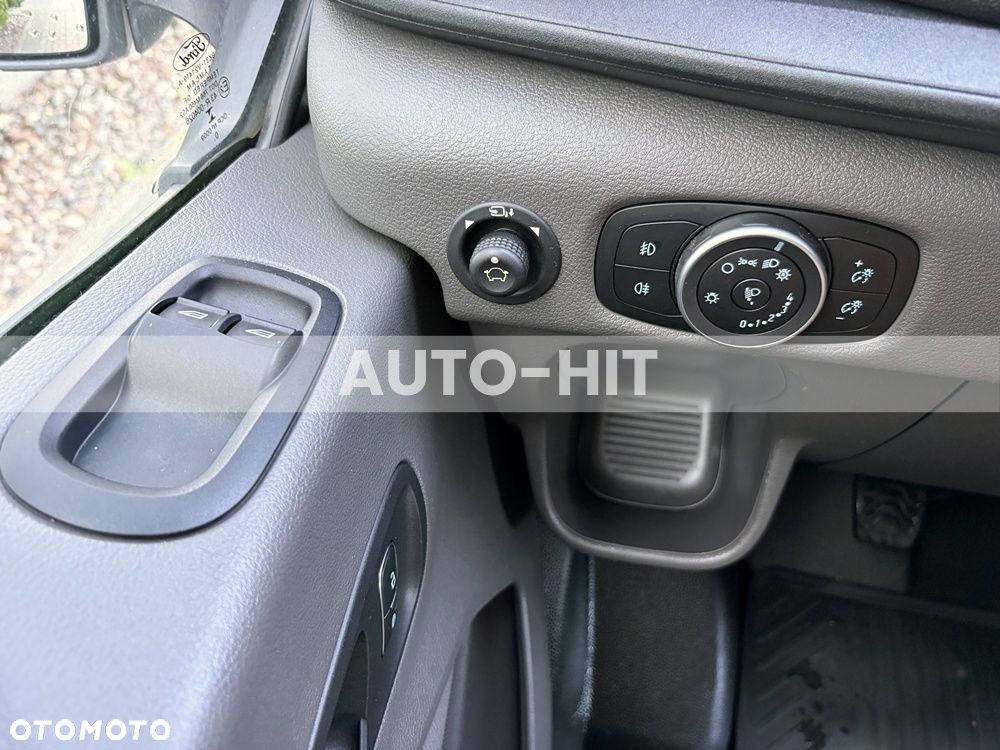 Ford Transit - 31