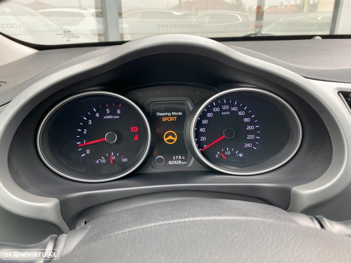 Kia Sportage 1.7 CRDI ISG TX Navi - 25