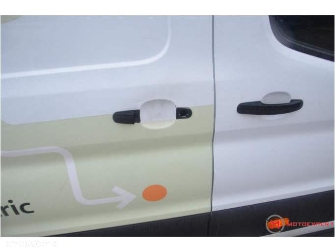 Ford Transit - 25