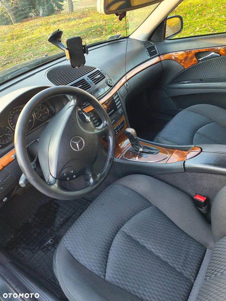 Mercedes-Benz Klasa E - 6