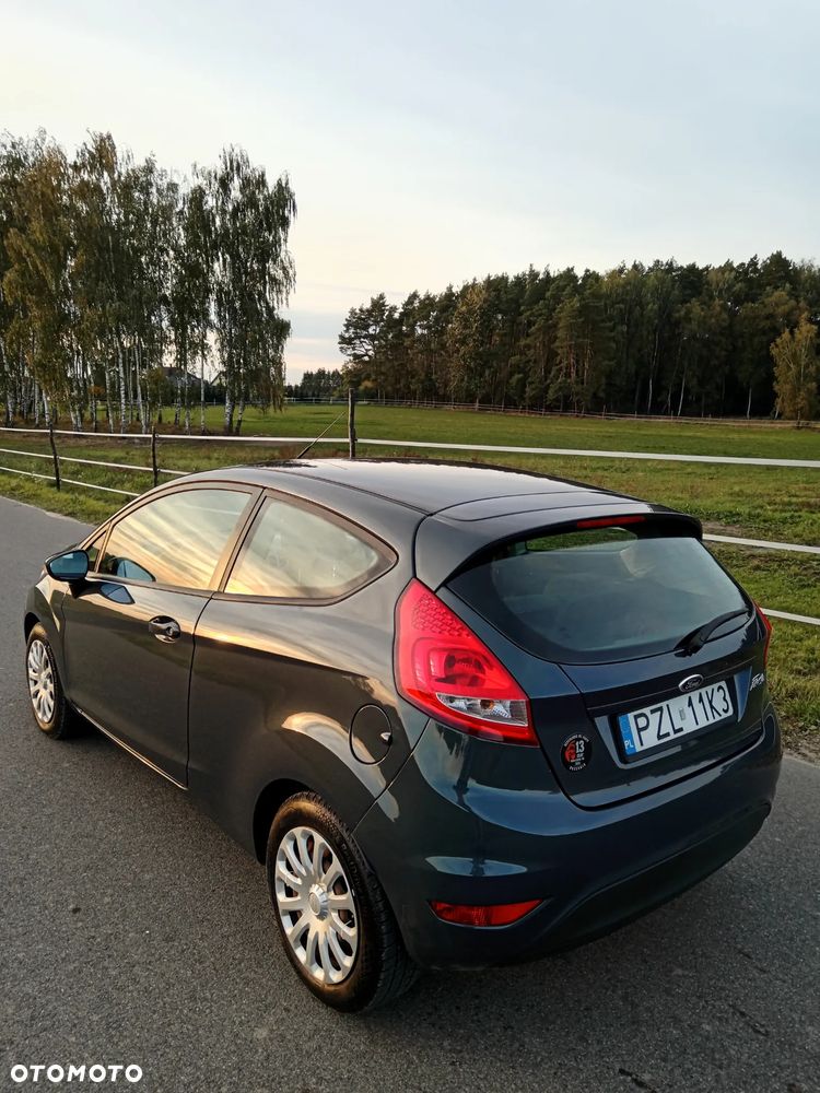 Ford Fiesta - 4