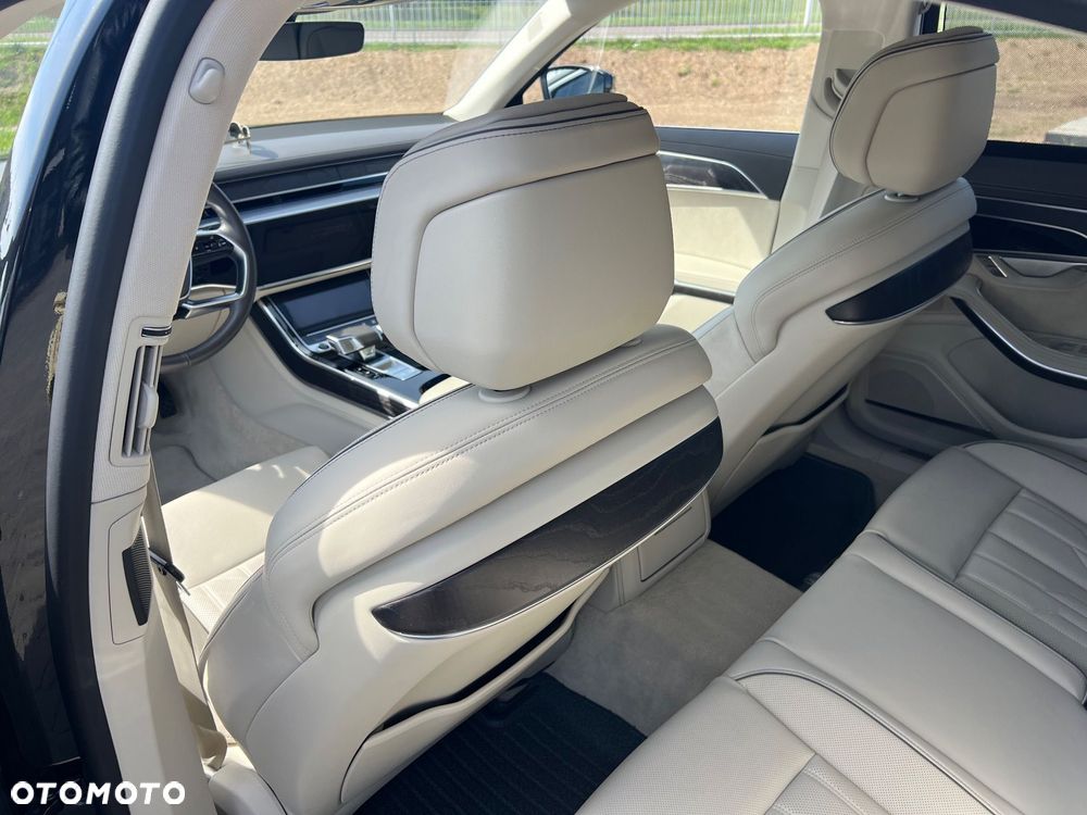 Audi A8 60 TFSI e Quattro Tiptronic - 11