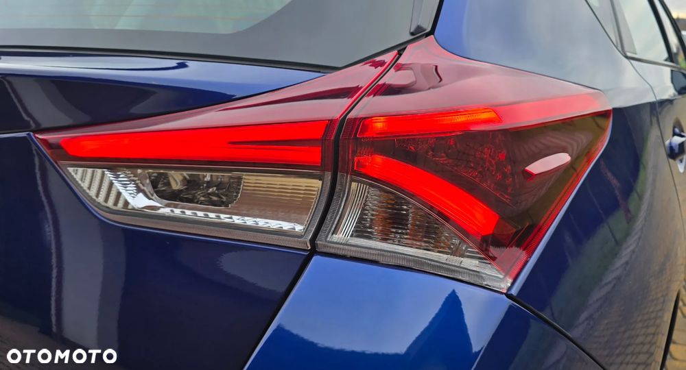Toyota Auris - 31