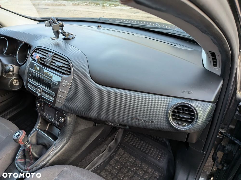 Fiat Bravo 1.4 T-JET 16V Dynamic - 27