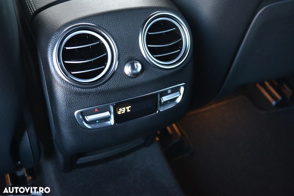 Mercedes-Benz GLC 250 d 4MATIC 9G-TRONIC AMG Line - 29