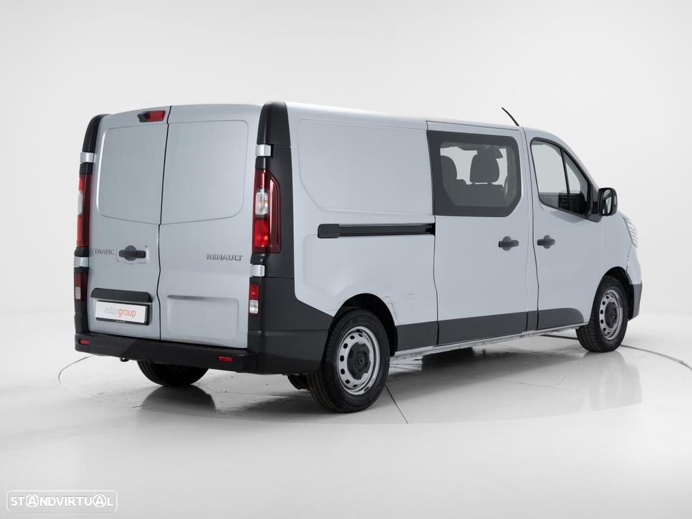 Renault Trafic L2H1 3000 KG CONFORT 6lugares c/iva - 3