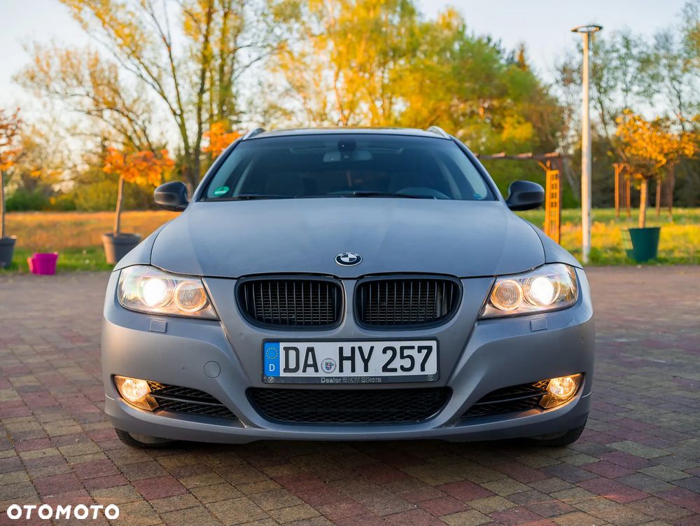 BMW Seria 3 318i Edition Lifestyle - 9