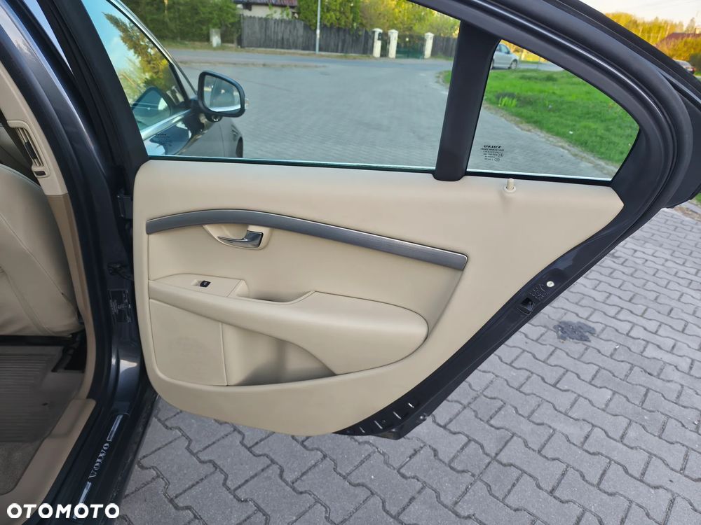 Volvo S80 D5 Summum - 33