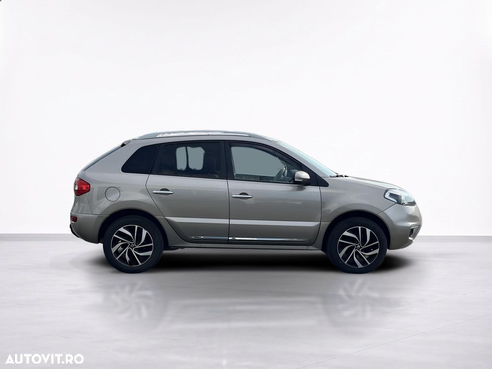 Renault Koleos dCi 175 FAP 4x4 Aut. Night and Day - 7
