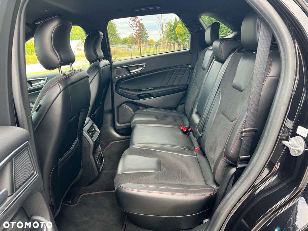 Ford Edge 2.0 EcoBlue Bi-Turbo 4x4 ST-LINE - 29