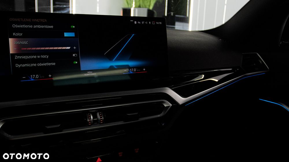 BMW Seria 3 318i Sport Line - 23