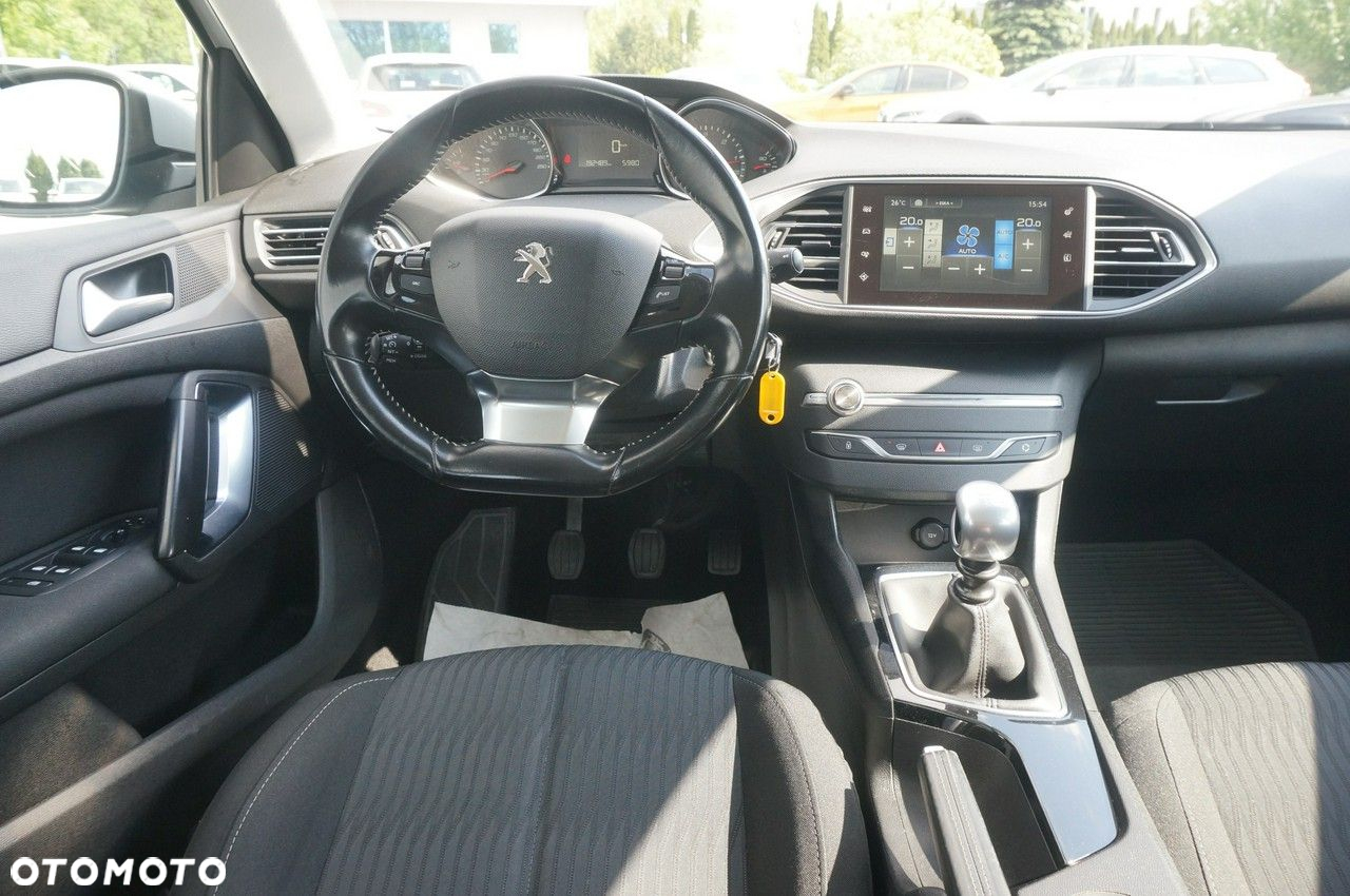 Peugeot 308 - 11