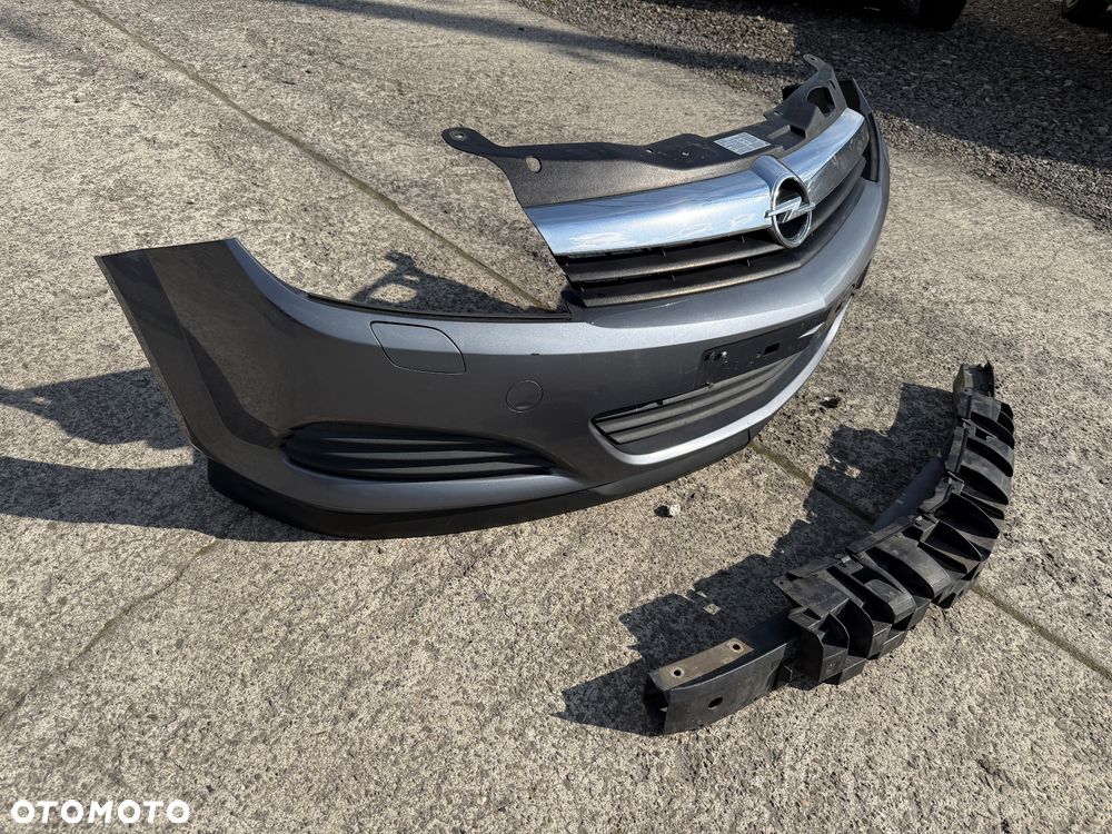 OPEL ASTRA H GTC ZDERZAK PRZÓD PRZEDNI GRILL ATRAPA BELKA ZDERZAKA Z163 - 2