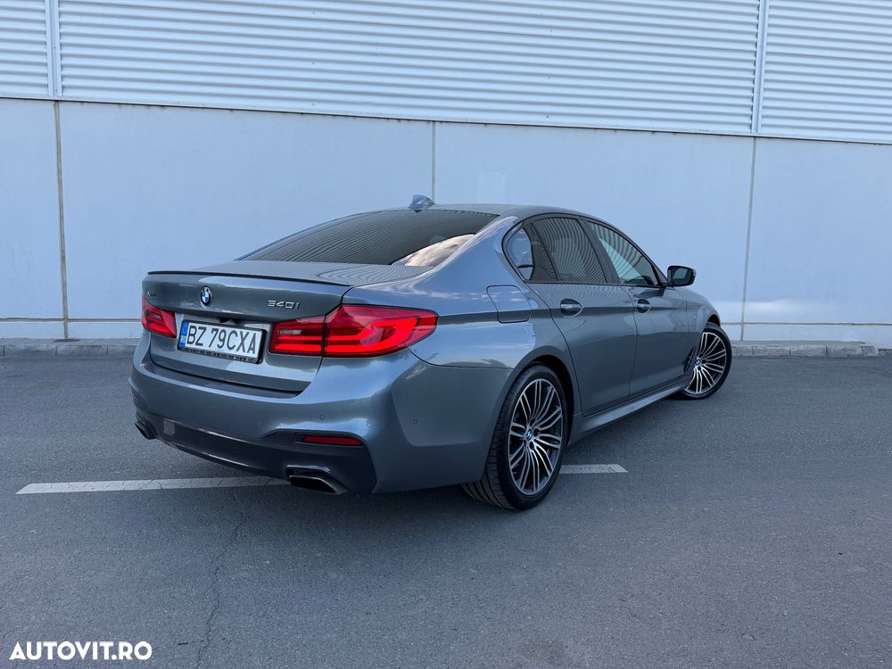BMW Seria 5 540i xDrive AT - 14