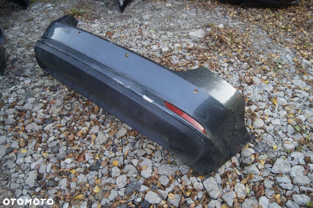 SKODA RAPID SPACEBACK 5JJ - zderzak tylny - 2