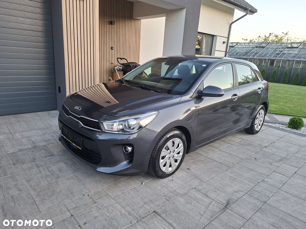 Kia Rio 2017 photo 4