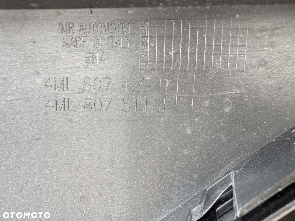 Zderzak Tylny Lamborghini URUS SE, kompletny - tył - 19