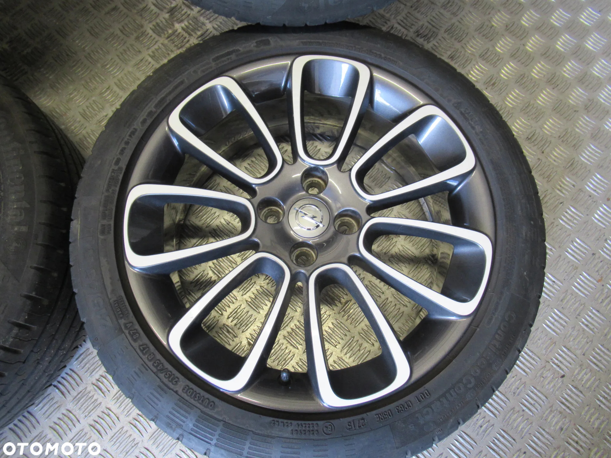 Koła Opel Adam Corsa E Adam Rocks 7Jx17 et44 4x100 CZUJNIKI - 3