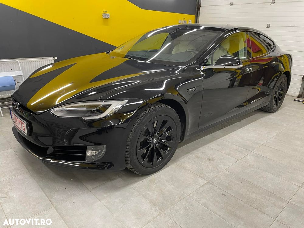 TESLA Model S 2018 — imagine 11