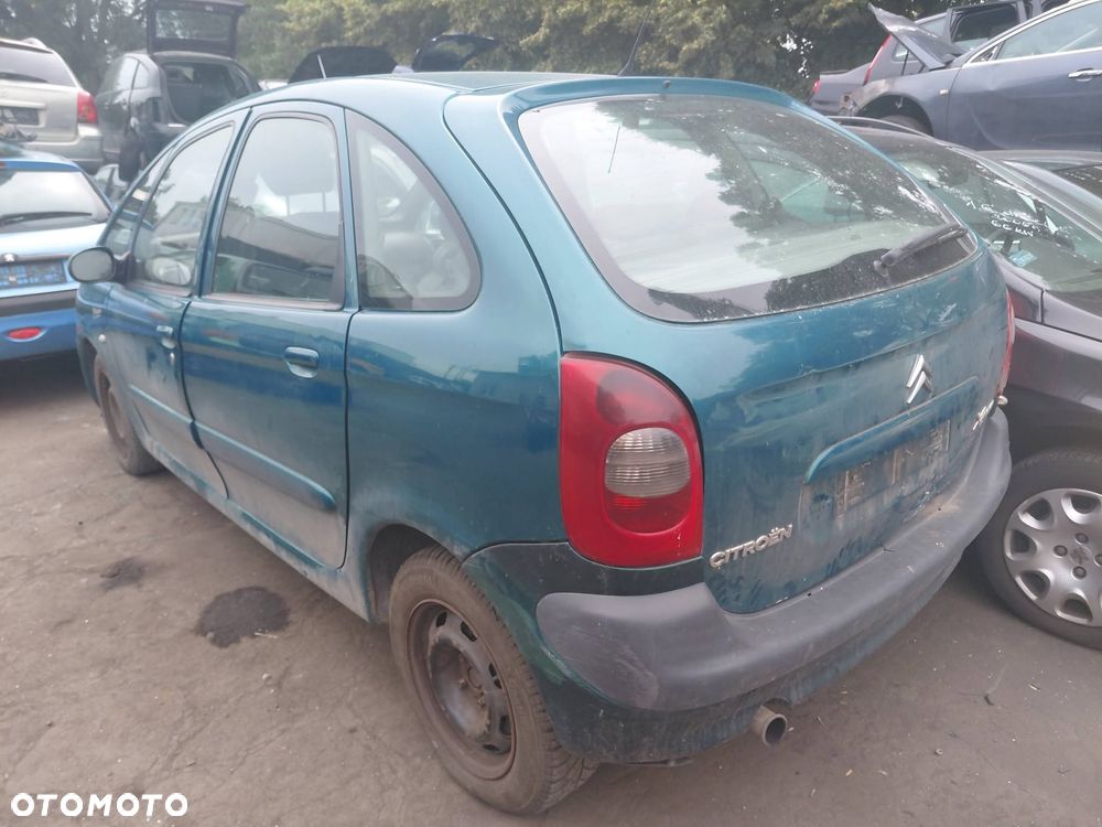 Na części: Citroen Xsara Picasso Rok 2003 Pojemność 1997 Moc 66 kw Diesel - 3