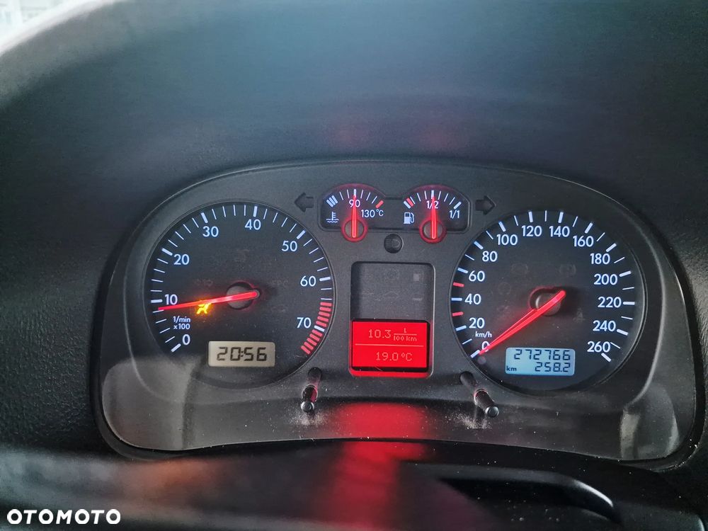 Volkswagen Golf 1.6 Highline - 15