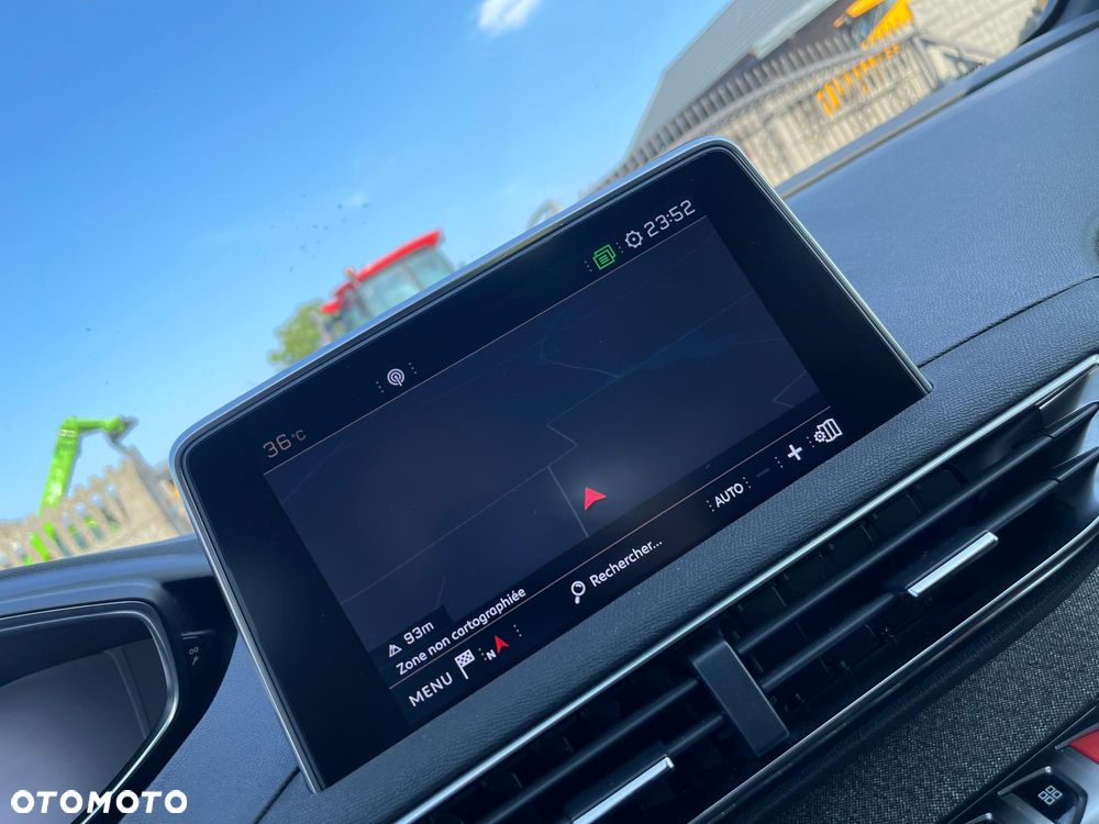 Peugeot 3008 1.2 PureTech Allure - 21