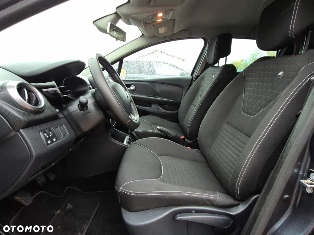 Renault Clio 1.2 16V Limited 2018 - 26